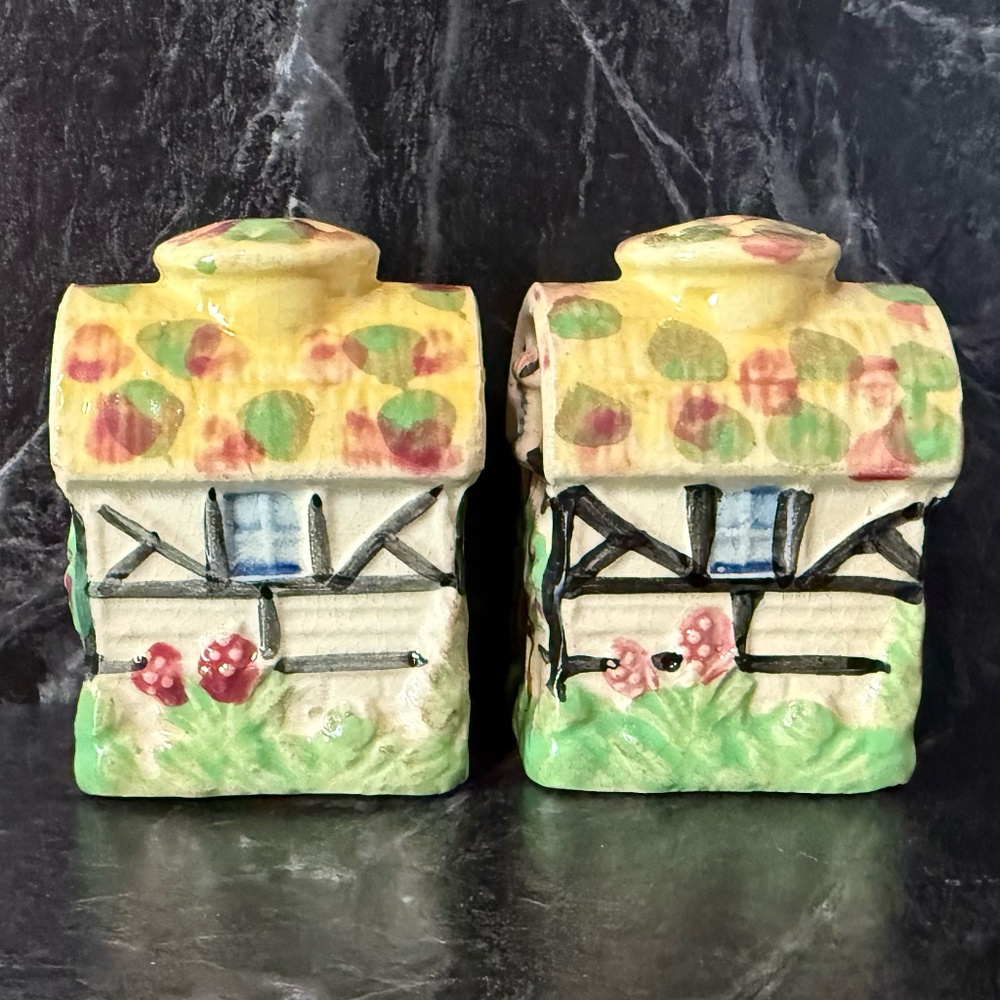 Cottage Salt and Pepper Shakers - Picture 9 of 13